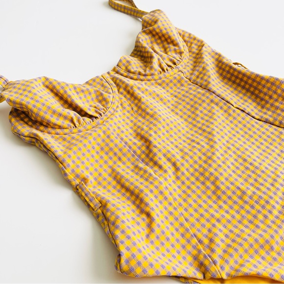 WeWoreWhat SMALL Danielle 3.0 onepiece swimsuit - Picture 3 of 6